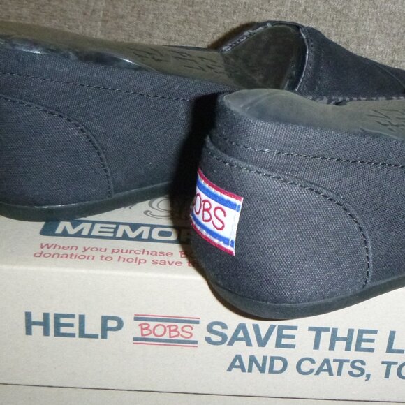 Skechers- Bobs- Women's black slip on casual flats - Picture 2 of 3